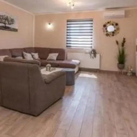 Family Friendly House With A Swimming Pool Biograd Na Moru, Biograd - 25459 Ferienhaus